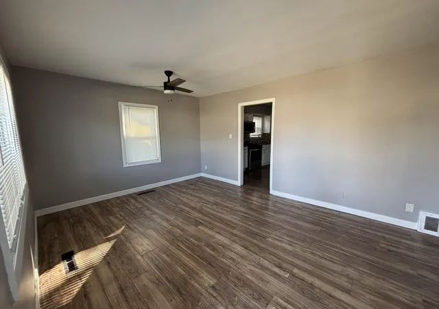 Photo 3 of Single family home for sale at 436 Mulberry St, Hammond, IN 46324 | MLS# 846081 | Listing updated on 2026-09-30