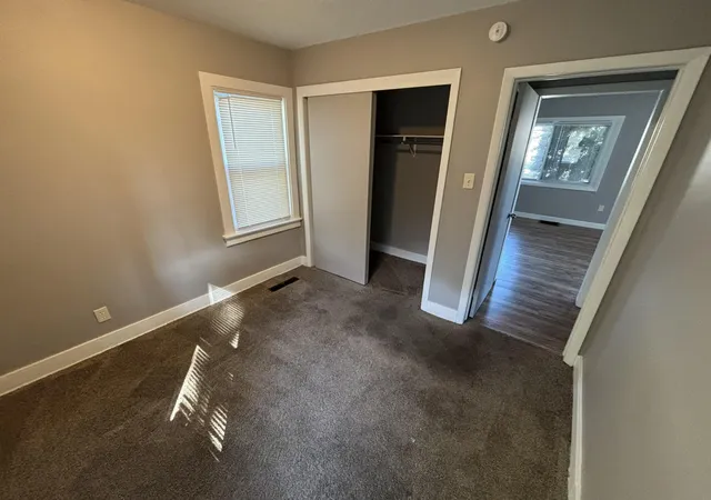 Photo 4 of Single family home for sale at 436 Mulberry St, Hammond, IN 46324 | MLS# 846081 | Listing updated on 2026-09-30