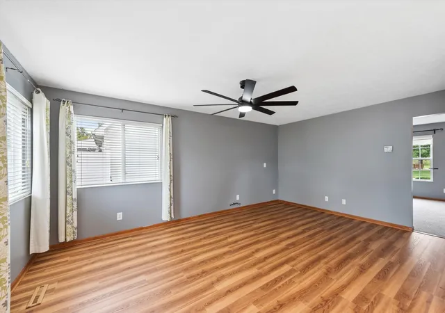 Photo 3 of Single family home for sale at 1674 Danvers Pkwy, Valparaiso, IN 46385 | MLS# 846108 | Listing updated on 2026-09-30