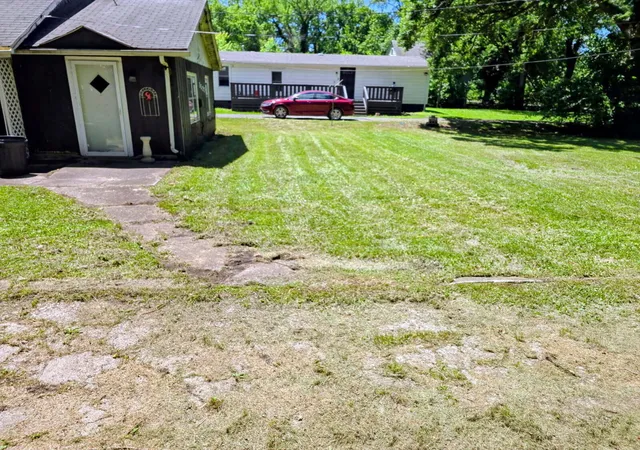 Photo 3 of Single family home for sale at 2527 Stevenson St, Gary, IN 46406 | MLS# 846002 | Listing updated on 2026-09-29