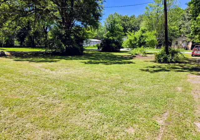 Photo 3 of Single family home for sale at 2527 Stevenson St, Gary, IN 46406 | MLS# 846002 | Listing updated on 2026-09-29