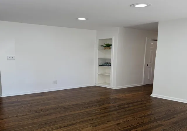 Photo 4 of Single family home for sale at 4132 E 11th Place, Gary, IN 46403 | MLS# 846019 | Listing updated on 2026-09-28