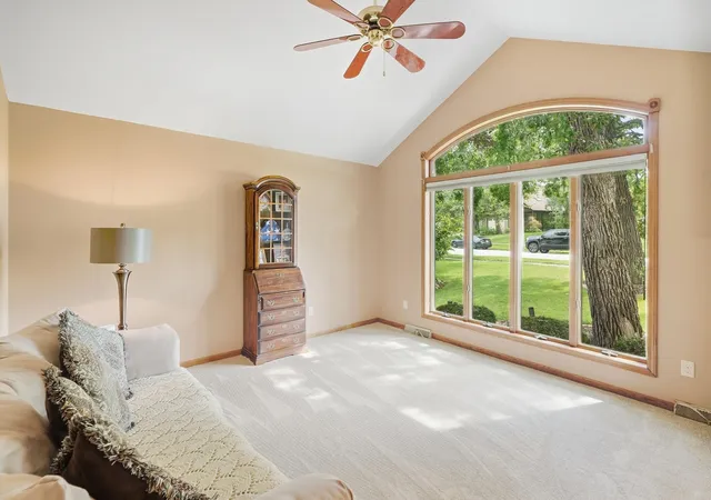 Photo 4 of Single family home for sale at 5350 Mount Dr, Schererville, IN 46375 | MLS# 846030 | Listing updated on 2026-10-02
