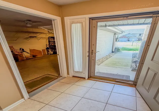 Photo 3 of Condo for sale at 1471 Lakewood Ln, Schererville, IN 46375 | MLS# 846273 | Listing updated on 2026-10-02