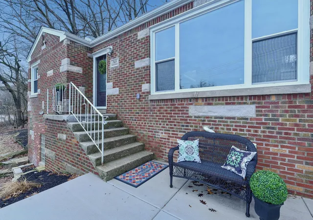 Photo 3 of Single family home for sale at 7525 Indian Boundary, Gary, IN 46403 | MLS# 846014 | Listing updated on 2026-09-30