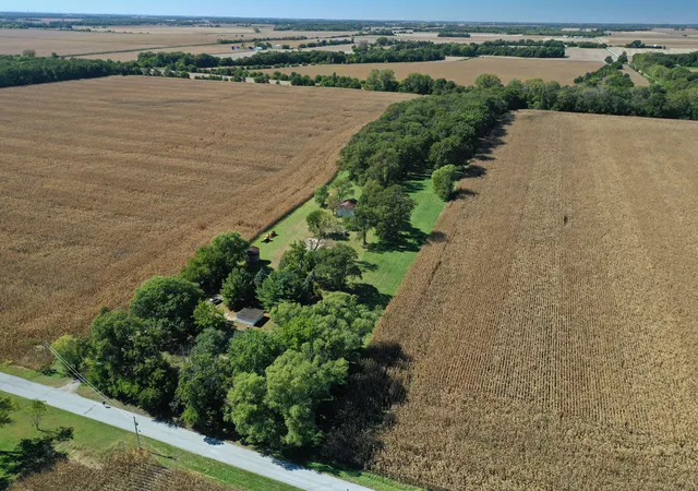 Photo 2 of Single family home for sale at 7406 County Rd 60 E, Rensselaer, IN 47978 | MLS# 846459 | Listing updated on 2026-10-07