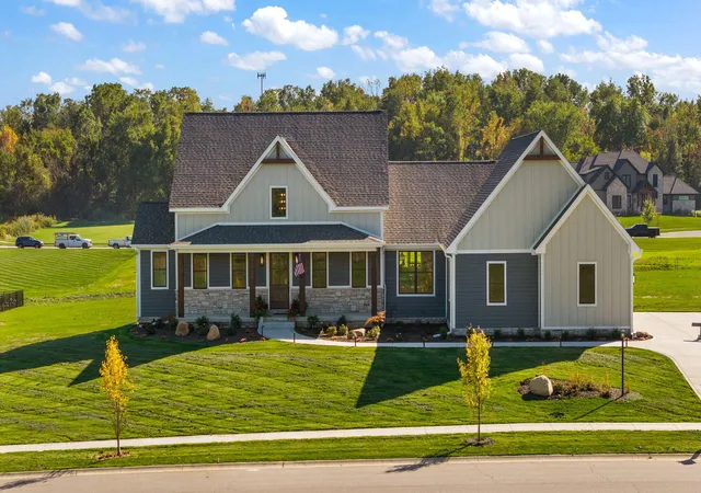 Photo 1 of Sale Pending at 468 Stonebridge Pkwy, Valparaiso, IN 46383 | MLS# 846774 | Listing updated on 2026-10-13