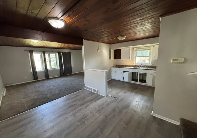 Photo 3 of Single family home for sale at 1116 173rd Street, Hammond, IN 46324 | MLS# 846025 | Listing updated on 2026-09-28