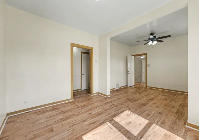 Photo 3 of Single family home for sale at 4844 Linden Ave, Hammond, IN 46327 | MLS# 846075 | Listing updated on 2026-09-30