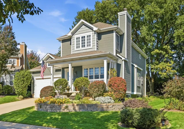 Single family home for sale at 1909 Garland Cir, Valparaiso, IN 46383 | MLS# 846558