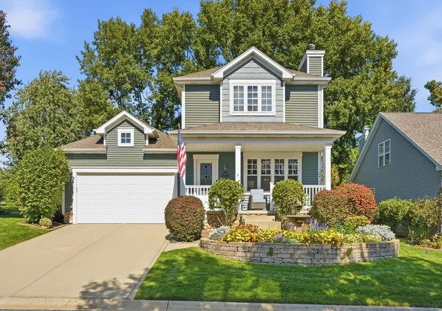 Photo 1 of Single family home for sale at 1909 Garland Cir, Valparaiso, IN 46383 | MLS# 846558 | Listing updated on 2026-10-09