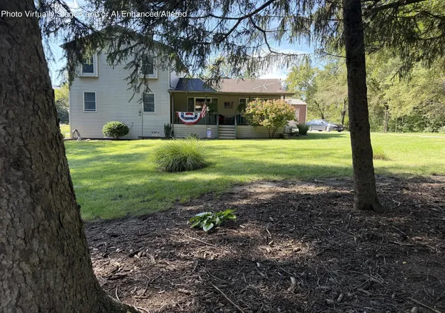 Photo 3 of Single family home for sale at 3333 E State Rd 231, Crown Point, IN 46307 | MLS# 846032 | Listing updated on 2026-10-21