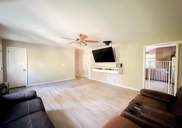 Photo 3 of Single family home for sale at 44 Lourdes St, Valparaiso, IN 46385 | MLS# 846036 | Listing updated on 2026-09-29