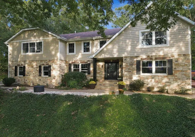 Single family home for sale at 11649 Westvalley Dr, Crown Point, IN 46307 | MLS# 846389