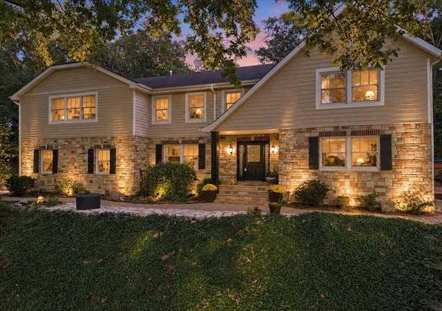 Photo 2 of Single family home for sale at 11649 Westvalley Dr, Crown Point, IN 46307 | MLS# 846389 | Listing updated on 2026-10-06