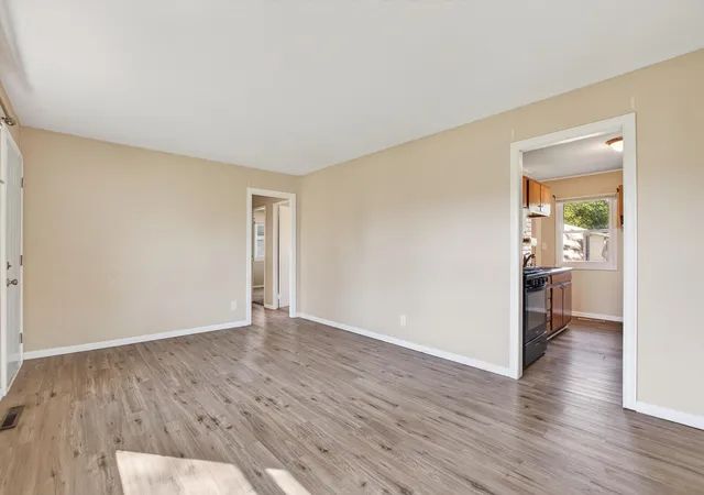 Photo 4 of Single family home for sale at 1242 W 1st Place, Hobart, IN 46342 | MLS# 846043 | Listing updated on 2026-09-29