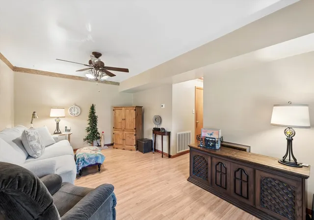 Photo 2 of Single family home for sale at 4465 W Old Hwy 30, Hanna, IN 46340 | MLS# 846092 | Listing updated on 2026-09-30