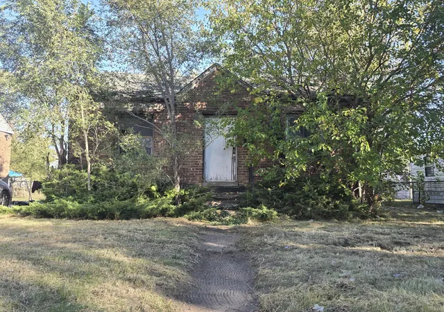 Single family home for sale at 2145 Rhode Is St, Gary, IN 46407 | MLS# 847463