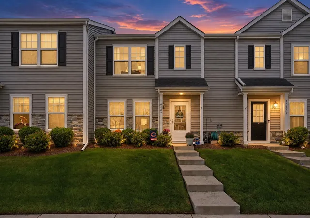Photo 1 of Townhouse for sale at 10407 Imperial Pl, Cedar Lake, IN 46303 | MLS# 846053 | Listing updated on 2026-10-01