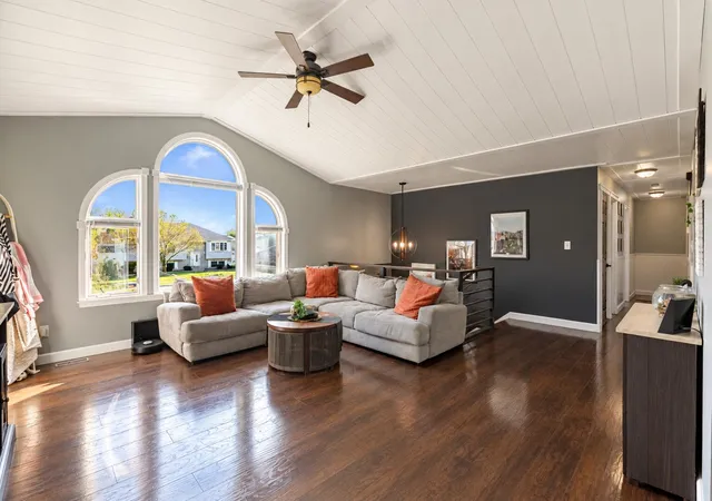 Photo 3 of Single family home for sale at 754 Carriage Dr, Lowell, IN 46356 | MLS# 846058 | Listing updated on 2026-09-29
