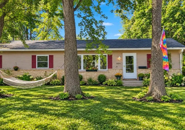 Photo 1 of Single family home for sale at 3326 E 1170 North, Thayer, IN 46381 | MLS# 846054 | Listing updated on 2026-09-30