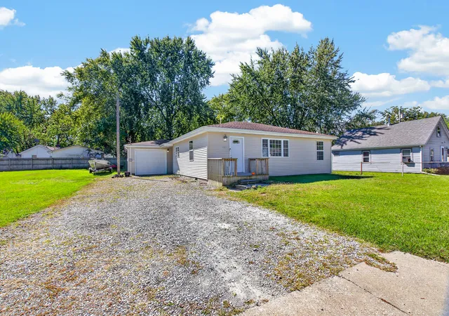 Single family home for sale at 5187 Terry Ave, Portage, IN 46368 | MLS# 846074