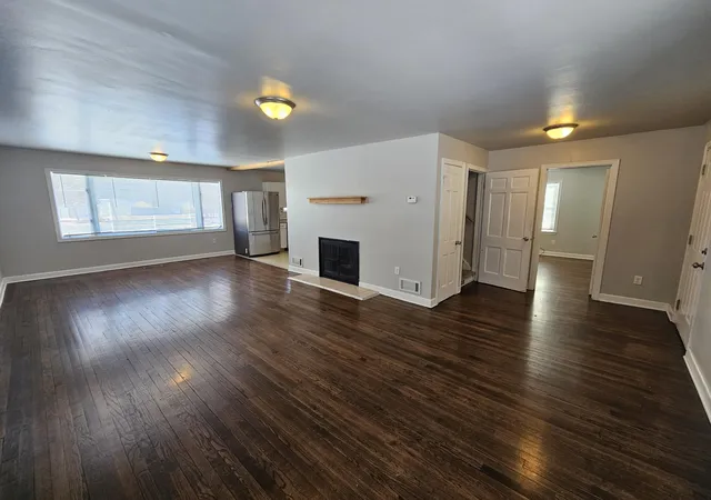 Photo 2 of Single family home for sale at 7125 Catherine St, Merrillville, IN 46410 | MLS# 846134 | Listing updated on 2026-10-01
