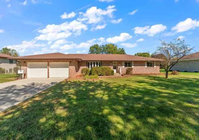 Photo 1 of Single family home for sale at 8980 E 91st Court, Crown Point, IN 46307 | MLS# 846094 | Listing updated on 2026-09-30
