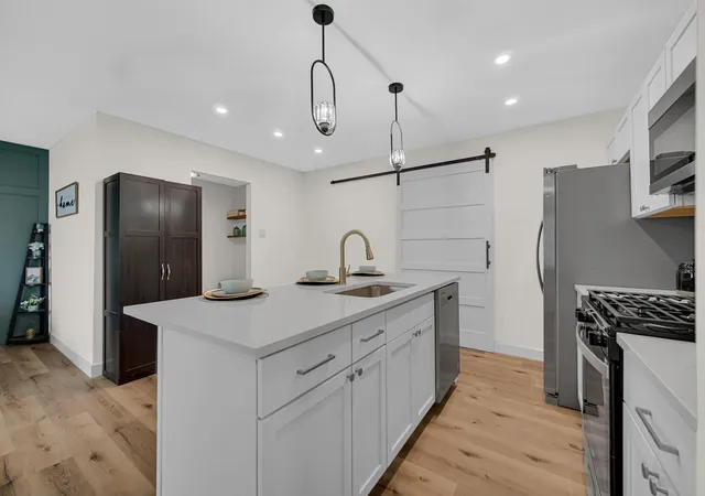 Photo 3 of Single family home for sale at 763 Baltimore Rd, Valparaiso, IN 46385 | MLS# 846118 | Listing updated on 2026-09-30