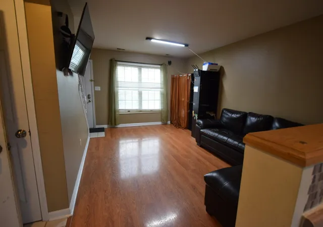 Photo 4 of Townhouse for sale at 548 Briarwood Dr, Dyer, IN 46311 | MLS# 846154 | Listing updated on 2026-10-07