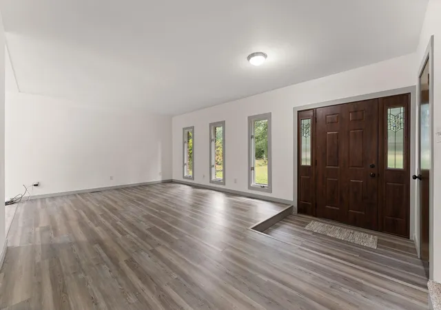 Photo 2 of Single family home for sale at 1413 W 985 North, Lake Village, IN 46349 | MLS# 846170 | Listing updated on 2026-10-05