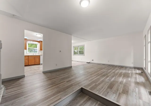 Photo 3 of Single family home for sale at 1413 W 985 North, Lake Village, IN 46349 | MLS# 846170 | Listing updated on 2026-10-05