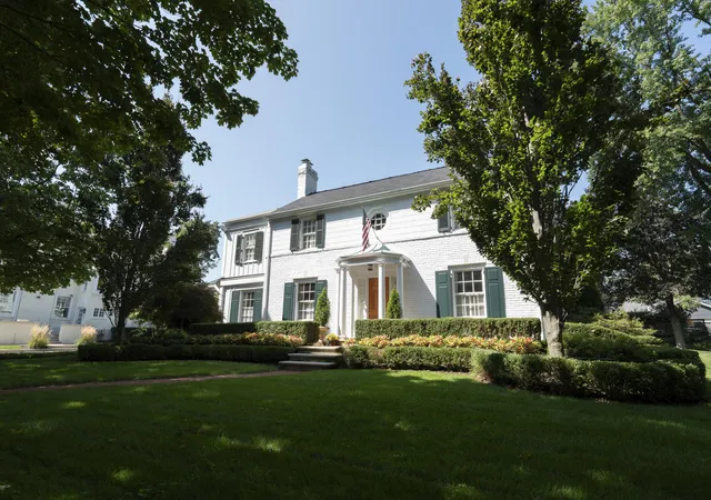 Single family home for sale at 601 Washington St, Valparaiso, IN 46383 | MLS# 846290