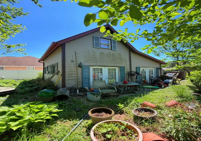Single family home for sale at 403 E North St, Crown Point, IN 46307 | MLS# 846638
