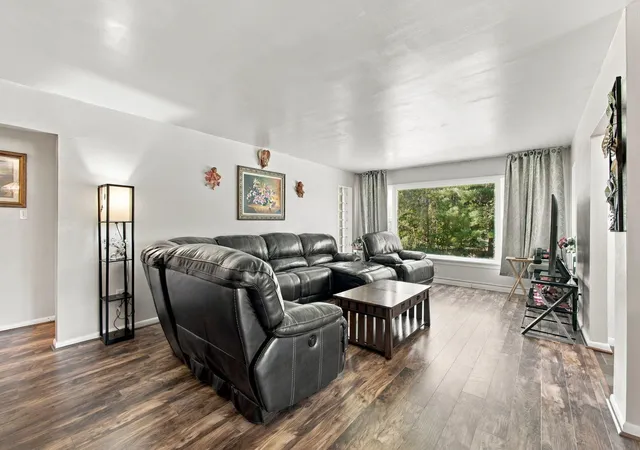 Photo 4 of Single family home for sale at 3035 W 57th Avenue, Merrillville, IN 46410 | MLS# 846456 | Listing updated on 2026-10-07