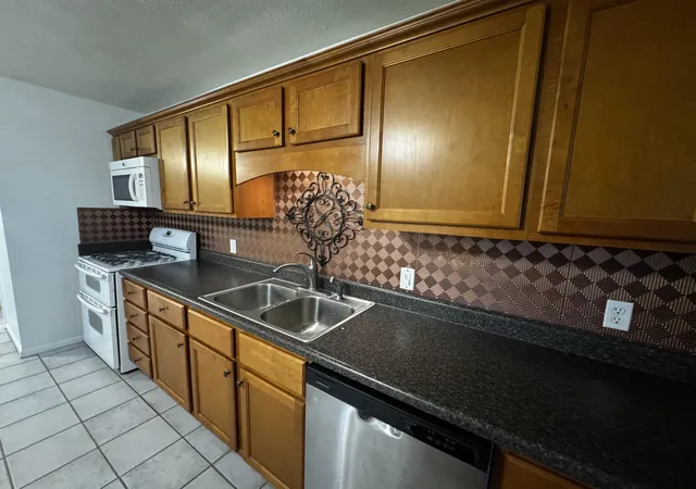 Photo 2 of Single family home for sale at 4022 Cleveland Ave, Michigan City, IN 46360 | MLS# 846163 | Listing updated on 2026-10-01
