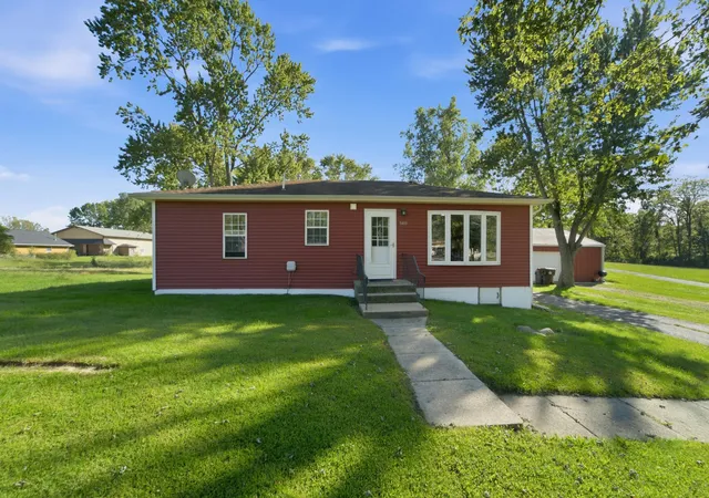 Photo 1 of Sale Pending at 5403 W Main St, Lowell, IN 46356 | MLS# 846129 | Listing updated on 2026-10-04