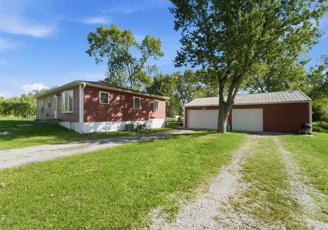 Photo 2 of Sale Pending at 5403 W Main St, Lowell, IN 46356 | MLS# 846129 | Listing updated on 2026-10-04