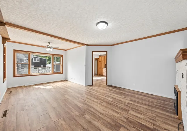 Photo 3 of Single family home for sale at 110 Country Clb Dr, La Porte, IN 46350 | MLS# 846141 | Listing updated on 2026-10-06