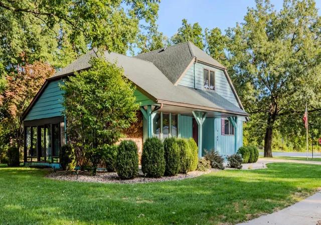 Photo 2 of Single family home for sale at 3104 Churchview Dr, Valparaiso, IN 46383 | MLS# 846258 | Listing updated on 2026-10-05