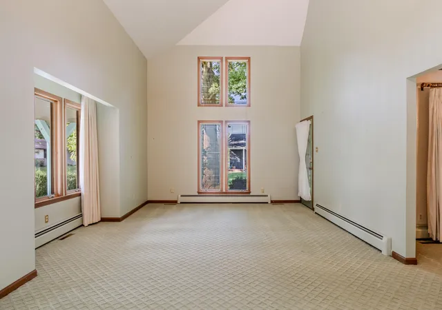 Photo 4 of Single family home for sale at 3104 Churchview Dr, Valparaiso, IN 46383 | MLS# 846258 | Listing updated on 2026-10-05