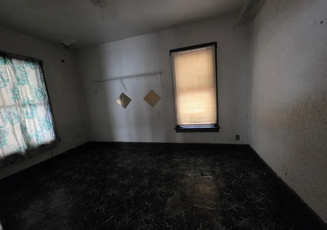 Photo 4 of Single family home for sale at 3721 Ivy St, East Chicago, IN 46312 | MLS# 846146 | Listing updated on 2026-10-01