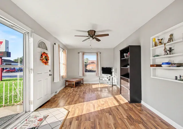 Photo 3 of Single family home for sale at 419 N Wisconsin St, Hobart, IN 46342 | MLS# 846404 | Listing updated on 2026-10-07