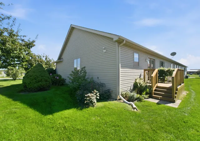 Photo 22 of Sale Pending at 10818 Pike St, Crown Point, IN 46307 | MLS# 846164 | Listing updated on 2026-10-04