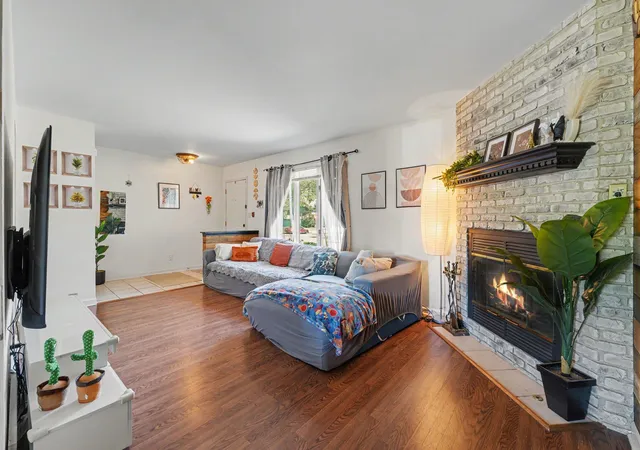 Photo 2 of Condo for sale at 1428 Elm Ct, Schererville, IN 46375 | MLS# 846429 | Listing updated on 2026-10-06