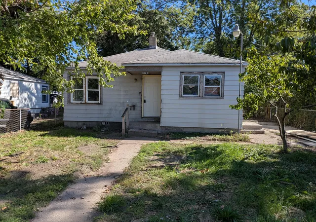 Photo 1 of Sale Pending at 3021 Clay St, Lake Station, IN 46405 | MLS# 846165 | Listing updated on 2026-10-06