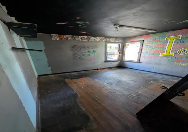 Photo 4 of Sale Pending at 3021 Clay St, Lake Station, IN 46405 | MLS# 846165 | Listing updated on 2026-10-06