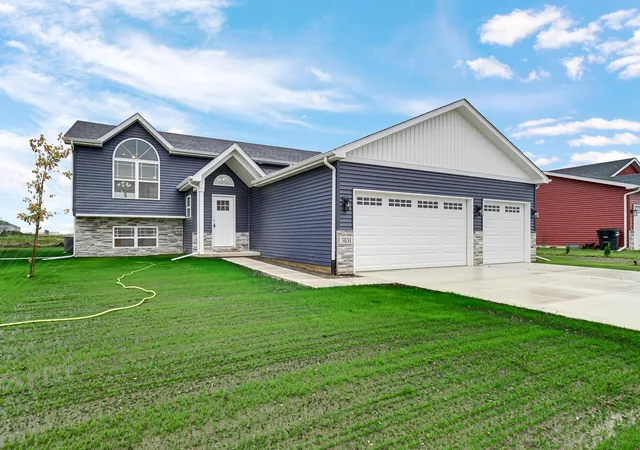 Photo 3 of Single family home for sale at 5851 Grand Slam Ave, Portage, IN 46368 | MLS# 846259 | Listing updated on 2026-10-07