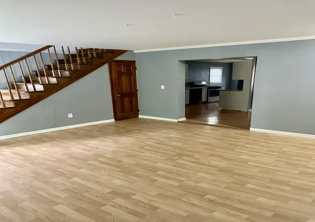 Photo 3 of Single family home for sale at 304 Hoyt St, Michigan City, IN 46360 | MLS# 846174 | Listing updated on 2026-10-01