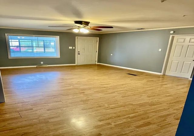 Photo 4 of Single family home for sale at 304 Hoyt St, Michigan City, IN 46360 | MLS# 846174 | Listing updated on 2026-10-01